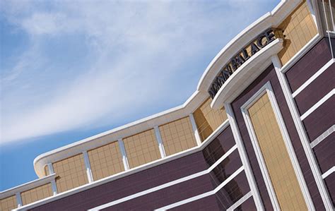 michael weaver wynn|Wynn Resorts names Scott Moore chief marketing officer.